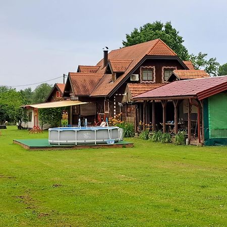 Rooms Ma La Karlovac Ngoại thất bức ảnh