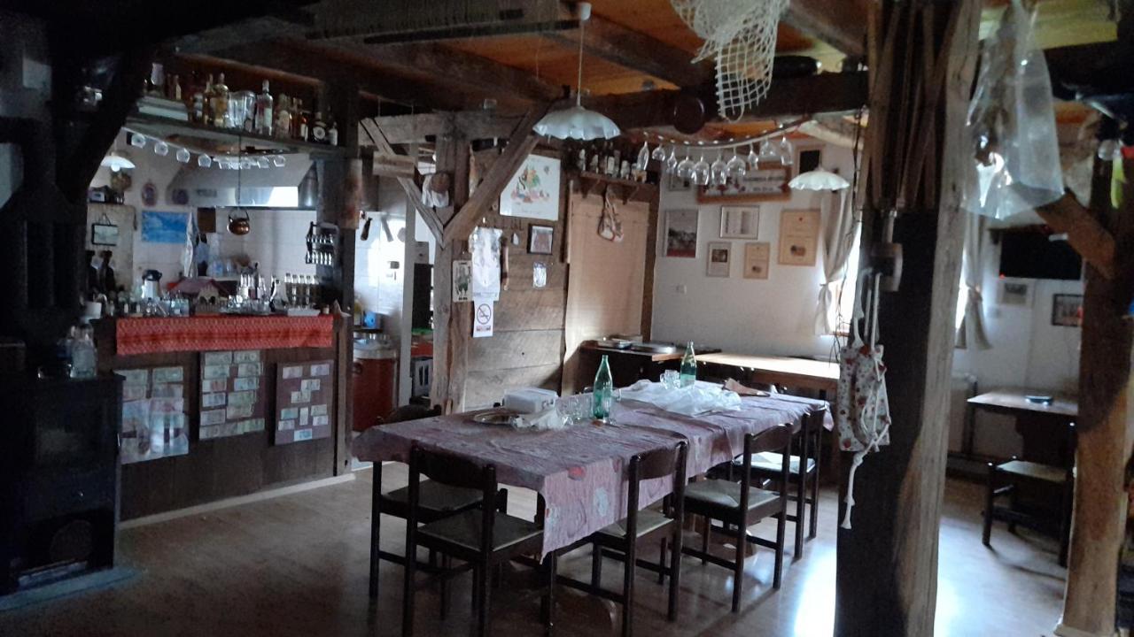 Rooms Ma La Karlovac Ngoại thất bức ảnh