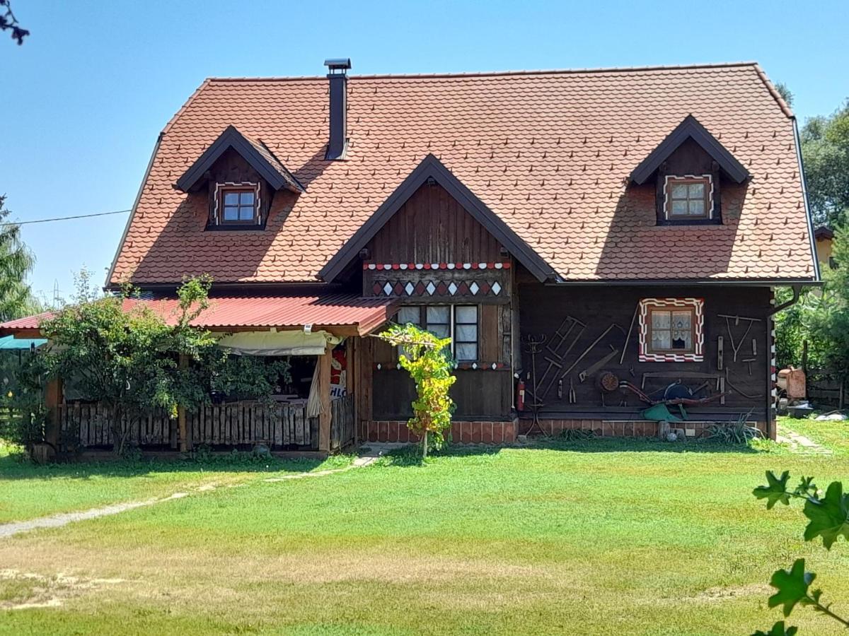 Rooms Ma La Karlovac Ngoại thất bức ảnh