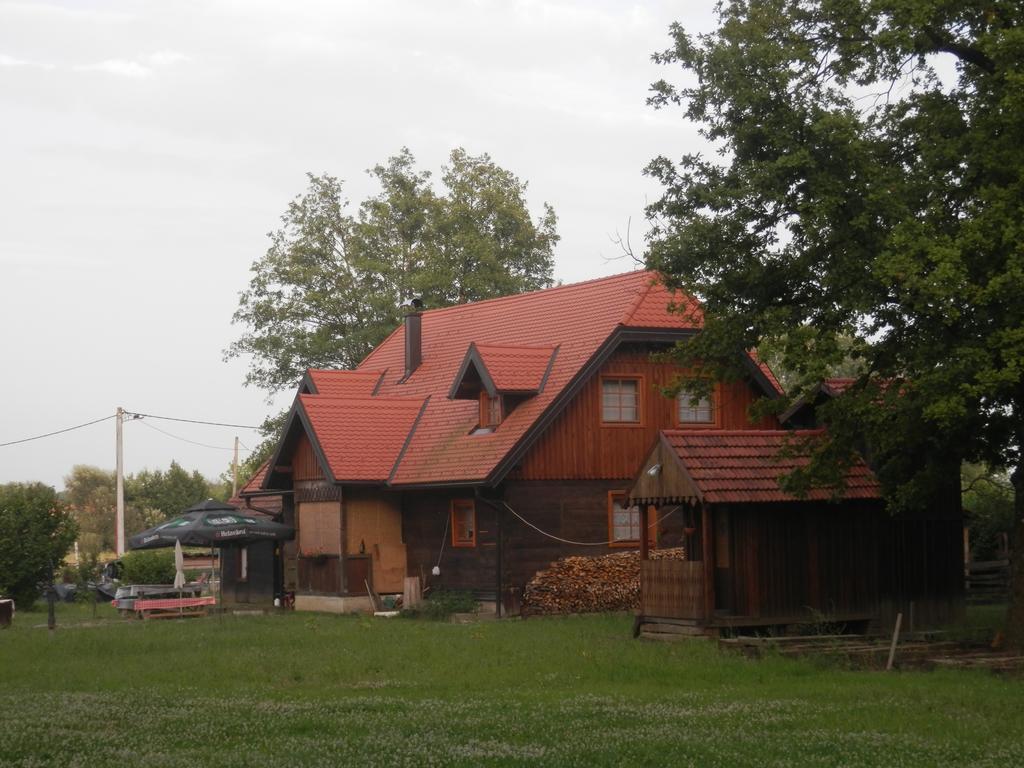 Rooms Ma La Karlovac Ngoại thất bức ảnh